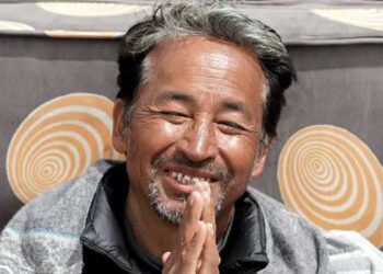 വാങ്ചുക്കുമായി ബന്ധമുള്ള പാക്കിസ്ഥാൻ രഹസ്യ ഏജന്റ് അറസ്റ്റിൽ!! അറബ് വസന്തം, നേപ്പാൾ, ബംഗ്ലദേശ് എന്നിവയെക്കുറിച്ച് ജനങ്ങളോട് വാങ്ചുക്ക് സംസാരിച്ചു, പാക്കിസ്ഥാനുമായി അടുത്ത ബന്ധം- അന്വേഷണ സംഘം, വിദേശ ധനസഹായവും അന്വേഷണ പരിധിയിൽ