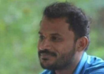 നിയന്ത്രണം വിട്ട കാർ ഓട്ടോയിലിടിച്ച് വിദ്യാർഥികൾക്കു പരുക്ക്, പിന്നാലെ ഓട്ടോ ഡ്രൈവർ അസിഡ് കുടിച്ച് ആത്മഹത്യ ചെയ്തു