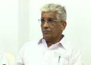 യഥാര്‍ത്ഥ ഭക്തര്‍ക്ക് വേണ്ടി സംസാരിക്കണം… അല്ലാതെ തിരഞ്ഞെടുപ്പ് ആകുമ്പോള്‍ കപട ഭക്തി കാണിച്ചു വരുന്നവരെ സപ്പോര്‍ട്ട് ചെയ്യുകയല്ല വേണ്ടത്… അയ്യപ്പന് വേണ്ടി തെരുവുകളില്‍ ഇറങ്ങിയ സ്ത്രീകള്‍ക്കു ഒരു വിലയും ഇല്ലായിരുന്നോ ?? കഴിഞ്ഞ 10 വർഷത്തോളം ഹിന്ദുക്കളെ ദ്രോഹിച്ചുകൊണ്ടിരിക്കുന്നവർക്ക് സിന്ദാബാദ് വിളിക്കുന്ന സംഘടനയിൽ തുടരാൻ താല്പര്യമില്ല, സുകുമാരൻ നായരുടെ നിലപാടിൽ പുകഞ്ഞ് എൻഎസ്എസ്, നിരവധി പേർ രാജിവച്ചു