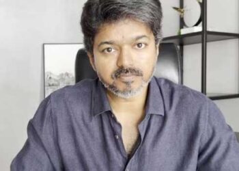 5 ജില്ലകളിൽ ഇതേ പരിപാടി നടത്തി, നാലിടത്ത് നടക്കാത്തത് അഞ്ചാമത്തെ സ്ഥലത്ത് എങ്ങനെ നടന്നു? ജീവിതത്തിൽ ഇത്രയും വേദന നിറഞ്ഞ ഒരു ഘട്ടത്തിലൂടെ ഇതുവരെ കടന്നുപോയിട്ടില്ല, നടക്കാൻ പാടില്ലാത്തതാണ് നടന്നത്!! എത്രയും വേഗം സത്യം പുറത്തുവരും, രാഷ്ട്രീയം തുടരും- വിജയ്