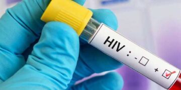 സർക്കാർ ആശുപത്രിയിൽ നിന്ന് രക്തം സ്വീകരിച്ച 5 കുട്ടികൾക്ക് എച്ച്ഐവി!! കുരുന്നുകൾക്ക് രക്തം ദാനം ചെയ്ത 4 പേരും എച്ച്ഐവി ബാധിതരെന്ന് റിപ്പോർട്ട്, രോഗം ബാധിച്ച കുട്ടികളുടെ കുടുംബത്തിന് രണ്ട് ലക്ഷം രൂപ ധനസഹായം