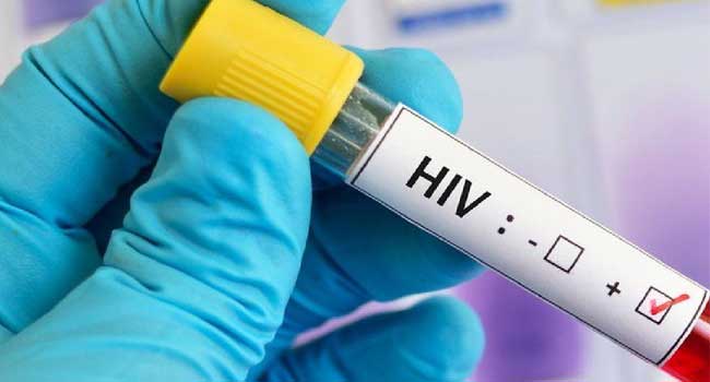 സർക്കാർ ആശുപത്രിയിൽ നിന്ന് രക്തം സ്വീകരിച്ച 5 കുട്ടികൾക്ക് എച്ച്ഐവി!! കുരുന്നുകൾക്ക് രക്തം ദാനം ചെയ്ത 4 പേരും എച്ച്ഐവി ബാധിതരെന്ന് റിപ്പോർട്ട്, രോഗം ബാധിച്ച കുട്ടികളുടെ കുടുംബത്തിന് രണ്ട് ലക്ഷം രൂപ ധനസഹായം