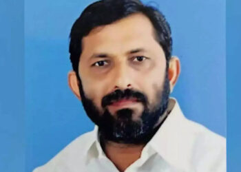 സിപിഐ നേതാവുമായി  ഉണ്ണികൃഷ്ണൻ പോറ്റിക്ക് അടുത്ത ബന്ധം, പാർട്ടി അറിയാതെ പ്രവർത്തകന് വീട് നിർമ്മിച്ചു നൽകി, താക്കോൽദാനത്തിനെത്തിയത് യു പ്രതിഭ എംഎൽഎയും എസ്എൻഡിപി നേതാക്കളും