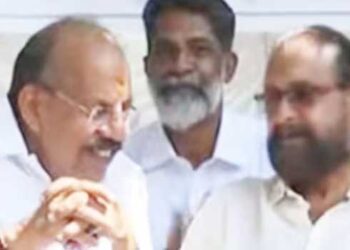 ‘പോരുന്നോ ഞങ്ങളുടെ കൂടെ’!! സംഗീത സംവിധായകൻ ഔസേപ്പച്ചൻ ബിജെപി വേദിയിൽ, നിയമസഭയിൽ മത്സരിക്കാൻ ക്ഷണം, മുണ്ട് പൊക്കി കാണിക്കുന്ന ആളുകളെ അല്ല കേരളത്തിന് ആവശ്യം- ബി. ഗോപാലകൃഷ്ണൻ