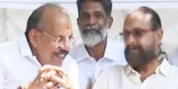 ‘പോരുന്നോ ഞങ്ങളുടെ കൂടെ’!! സംഗീത സംവിധായകൻ ഔസേപ്പച്ചൻ ബിജെപി വേദിയിൽ, നിയമസഭയിൽ മത്സരിക്കാൻ ക്ഷണം, മുണ്ട് പൊക്കി കാണിക്കുന്ന ആളുകളെ അല്ല കേരളത്തിന് ആവശ്യം- ബി. ഗോപാലകൃഷ്ണൻ