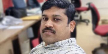 അധികം കളിച്ചാൽ കൊന്ന് കെട്ടിത്തൂക്കും കാണാനും കൊളളില്ല, കുരങ്ങച്ചിയെപ്പോലെയുണ്ട്… സ്ത്രീധനത്തിന്റെ പേരിൽ ക്രൂര പീഡനം, നിലത്തുകൂടി വലിച്ചിഴയ്ക്കും, ഭക്ഷണം തരില്ല- യുവതിയുടെ പരാതിയിൽ ഭർത്താവിനും ഭർതൃ മാതാപിതാക്കൾക്കുമെതിരെ കേസ്