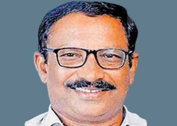 സിപിഎമ്മിന് അണികളെ ആവശ്യംപാർട്ടി ഫണ്ട് പിരിക്കാനും സമരത്തിനു ആളെ കൂട്ടാനും മാത്രം!! അടിസ്ഥാന ജനവിഭാഗങ്ങളെ സിപിഎം കൈവിട്ടു, സിപിഎം കോട്ടയ്ക്കൽ ലോക്കൽ കമ്മിറ്റി അംഗം രാജി വച്ച് കോൺ​ഗ്രസിൽ