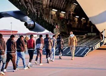 നാടുകടത്തൽ ‘ഡോങ്കി റൂട്ട്’ അന്താരാഷ്ട്ര മനുഷ്യക്കടത്ത് തകർക്കാൻ!! 25 മണിക്കൂർവരെ കാലിൽ ചങ്ങലയിട്ട് വിമാനത്തിൽ, യുഎസിൽ നിന്ന് 54 ഇന്ത്യക്കാരെ കൂടി നാടുകടത്തി, കൂടുതൽ ഹരിയാനക്കാർ, ഓ​ഗസ്റ്റ് വരെ യുഎസിൽ നിന്ന് നാടുകടത്തപ്പെട്ടത് 1700 ഇന്ത്യക്കാർ