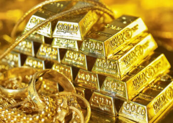 കോഴിക്കോട്ട് ക്ഷേത്രത്തില്‍ വഴിപാടായി ലഭിച്ച 20 പവനോളം സ്വര്‍ണം കാണാനില്ല, മുൻ ക്ഷേത്ര എക്സിക്യൂട്ടീവ് ഓഫിസർക്ക് നോട്ടീസ്, കാണാതായത് മാസങ്ങൾക്ക് മുമ്പ്