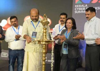 ഏഴ് മാസത്തിനിടെ കേരളത്തിലേക്കു തിരിച്ചെത്തിയത് 40,000 പ്രൊഫഷണലുകൾ!! നൽകുന്നത് സംസ്ഥാനത്തിന്റെ സാമ്പത്തിക വളർച്ചാ സൂചനകൾ- മന്ത്രി രാജീവ്