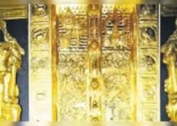 ഉണ്ണികൃഷ്ണൻ പോറ്റിയുമായി നീണ്ട വർഷത്തെ പരിചയം, ശബരിമലയിലേക്ക് സ്വർണം പൂശിയ വാതിൽ സംഭാവന ചെയ്തത് ആറ് വർഷം മുമ്പ്,  കിട്ടിയ അവസരം പുണ്യമായി കരുതി, പോറ്റി കരസ്ഥമാക്കിയത് 40 പവനോളം സ്വർണം, വെളിപ്പെടുത്തലുമായി സ്പോൺസർ ​ഗോവർധൻ