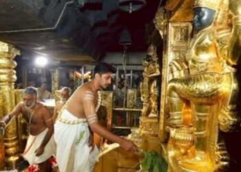 വിജയ് മല്യ സമർപ്പിച്ച 30.3 കിലോ സ്വർണമുപയോ​ഗിച്ച് 1998ൽ പൂശിയ വസ്തുക്കൾ എങ്ങനെ ചെമ്പായി? സ്വർണത്തിന്റെ യഥാർഥ രേഖകളില്ലെന്ന് ശബരിമല എക്‌സിക്യൂട്ടീവ് ഓഫിസർ, ദേവസ്വം മരാമത്ത് വിഭാഗത്തിന്റെ ഓഫിസിൽ നിന്ന് പൊക്കി ദേവസ്വം വിജിലൻസ്