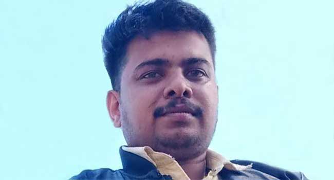 സ്റ്റേഷനിൽ ഇരിക്കുകയായിരുന്ന യുവാവ് ട്രെയിൻ വരുന്നതുകണ്ട് ചാടിയിറങ്ങി പാളത്തിൽ കയറിക്കിടന്നു, ദാരുണാന്ത്യം, ട്രെയിനിനടിയിൽ കുടുങ്ങിയ മൃതദേഹം മാറ്റിയത് അരമണിക്കൂർ കൊണ്ട്