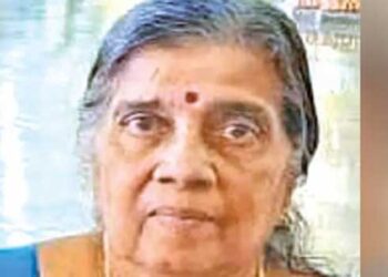 തനിക്ക് വിഷം നൽകിയെന്ന് പോലീസിന് പരാതി, കോടതിയിൽ ഹർജി, ​ഗൗനിച്ചില്ല!! വഴിപാടിന്റെ പ്രസാദ പേരിൽ ബന്ധുവും അയൽവാസിയും നൽകിയ ഭക്ഷണത്തിൽ വിഷം ചേർത്തു? സംഭവം പുറത്തറിഞ്ഞത് ഫോൺ സംഭാഷണത്തിലൂടെ, മകന്റെ പരാതിയിൽ വയോധികയുടെ മരണത്തിൽ കേസ്, തുടർ നടപടികൾ പോസ്റ്റ്മോർട്ടത്തിനു ശേഷം