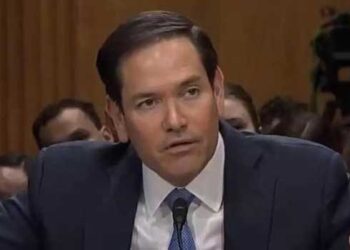 പണിയെടുക്കാൻ പോയാൽ അത് ചെയ്യണം, അല്ലെങ്കിൽ തെറിപ്പിക്കും!! ചൈനീസ് കമ്യൂണിസ്റ്റ് പാർട്ടിയുമായി ബന്ധമുള്ള യുവതിയുമായി പ്രണയബന്ധം, ചൈനയിലുള്ള യുഎസ് നയതന്ത്ര ഉദ്യോഗസ്ഥന്റെ ജോലി തെറുപ്പിച്ച് ട്രംപ്, നടപടി ജോ ബൈഡൻറെ കാലത്തുള്ള വിലക്ക് മുൻനിർത്തി?