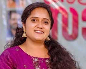 സത്യവിരുദ്ധമായ കാര്യങ്ങൾ തനിക്കെതിരെ പ്രചരിച്ചു; ‘ഒരുപാട് ഉപദ്രവങ്ങളുണ്ടായി,ബിനോയ് വിശ്വം നിസഹായൻ ഭാരം ഇറക്കി വയ്ക്കണം, എല്ലാം തുറന്നുപറയുമെന്നും ശ്രീനാദേവി കുഞ്ഞമ്മ