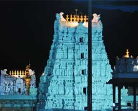 തിരുമല തിരുപ്പതി ദേവസ്ഥാനത്തെ (ടിടിഡി) ലഡ്ഡു നിർമാണത്തിനുപയോഗിച്ച നെയ്യിൽ മായം; ക്ഷേത്ര ഉദ്യോഗസ്ഥൻ അറസ്റ്റിൽ