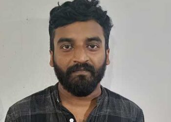 വൃ‍ക്ക നൽകാമെന്ന് വാ​ഗ്ദാനം ചെയ്ത് രോ​ഗിയായ 30 കാരനിൽ നിന്ന് തട്ടിയെടുത്തത് 6 ലക്ഷം, സമാനരീതിയിൽ മറ്റു പേരിൽ നിന്ന് തട്ടിച്ചത് 6.75 ലക്ഷം, പത്ര പരസ്യത്തിന്റെ മറവിൽ വൃക്ക രോ​ഗികളിൽ നിന്ന് ലക്ഷങ്ങൾ തട്ടിയ സംഘത്തിലെ പ്രധാനി അറസ്റ്റിൽ