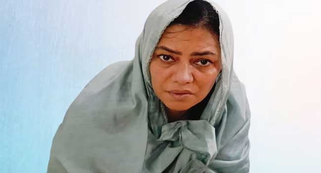 മുൻ പഞ്ചായത്തം​ഗം സ്വർണക്കടയിൽ മോഷ്ടിക്കാനെത്തിയത് കുരുമുളക് സ്പ്രേ, പെട്രോൾ, സിഗററ്റ് ലൈറ്റർ എന്നിവയുമായി, കോടതിയിൽ ഹാജരാക്കിയ പ്രതിക്ക് മാനസികാസ്വാസ്ഥ്യമുള്ളതായി ബന്ധുക്കൾ, മൂന്നു തവണ കടയിലെത്തിയ ശേഷം മോഷണം കൃത്യമായ മുന്നൊരുക്കങ്ങളോടെയെന്ന് പോലീസ്