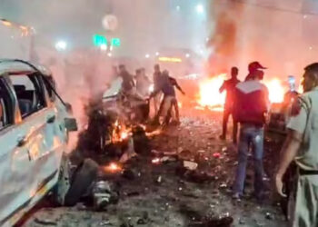 ഉമര് ഡല്ഹിയില് ചുറ്റിക്കറങ്ങിയത് 11 മണിക്കൂര്, കൊണാട്ട് പ്ലേസും സന്ദര്ശിച്ചു, സ്ഫോടന വസ്തുക്കളില് സൈന്യം ഉപയോഗിക്കുന്ന അമോണിയം നൈട്രേറ്റിന്റെ സാന്നിധ്യം