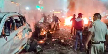 ഉമര്‍ ഡല്‍ഹിയില്‍ ചുറ്റിക്കറങ്ങിയത് 11 മണിക്കൂര്‍, കൊണാട്ട് പ്ലേസും സന്ദര്‍ശിച്ചു, സ്ഫോടന വസ്തുക്കളില്‍ സൈന്യം ഉപയോഗിക്കുന്ന അമോണിയം നൈട്രേറ്റിന്റെ സാന്നിധ്യം