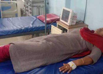 ജോലി ഭാരവും അധിക സമ്മർദവും, ടാർജെറ്റ് തികയ്ക്കാൻ രാത്രി വൈകിയും ഫോം വിതരണം ചെയ്യാൻ പോകും, ബിഎൽഒ കുഴഞ്ഞുവീണു