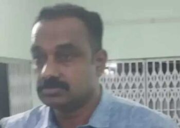 ഇഡി ഉദ്യോഗസ്ഥൻ ചമഞ്ഞ് ലക്ഷങ്ങൾ കവർന്നു, പിന്നാലെ വാഹനമോഷണക്കേസിൽ അറസ്റ്റിൽ!! പോലീസ് പിടിലായയുടൻ നെഞ്ചുവേദന… തിരുവനന്തപുരം മെഡിക്കൽ കോളേജ് ഐസിയുവിലാക്കിയ പ്രതി ജനൽവഴി ചാടിപ്പോയി