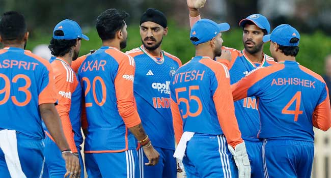 അർഷ്ദീപ് സിങ് തെളിയിച്ചു ആ തീരുമാനം തെറ്റ്, മൂന്ന് വിക്കറ്റ് നേട്ടം!! ഓസ്ട്രേലിയക്കെതിരെ ഇന്ത്യയ്ക്ക് 187 റൺസ് വിജയ ലക്ഷ്യം