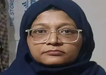 ആ 19 സ്ത്രീകൾ എവിടെ മറഞ്ഞു? ഡോ ഷഹീന്റെ പ്രസംഗങ്ങളിൽ ആകൃഷ്ടരായി തീവ്രവാദത്തിലേക്ക് തിരിഞ്ഞ സ്ത്രീകൾക്കായി അന്വേഷണ ഏജൻസികൾ!! ഷഹീനുമായി ബന്ധപ്പെട്ട ചങ്ങലകൾ പൊട്ടിക്കാനുള്ള തുമ്പ് കാണാതായ സ്ത്രീകളിലൂടെയെന്ന് അന്വേഷണ സംഘം