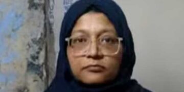 ഫരീദാബാദിൽ കാറിൽ തോക്കും വെടിയുണ്ടകളുമായി പിടിയിലായ വനിതാ ഡോക്ടർ ജെയ്ഷെ മുഹമ്മദിന്റെ വനിതാ വിഭാഗം ജമാഅത്തുൽ മൊമിനാത് ഇന്ത്യയിൽ രൂപീകരിക്കാൻ ചുമതല നൽകിയിരുന്ന വ്യക്തി, പിടിയിലായ ഡോ. മുസമ്മിൽ ഷക്കീലിന്റെ സഹപ്രവർത്തകയും