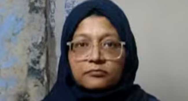 ഫരീദാബാദിൽ കാറിൽ തോക്കും വെടിയുണ്ടകളുമായി പിടിയിലായ വനിതാ ഡോക്ടർ ജെയ്ഷെ മുഹമ്മദിന്റെ വനിതാ വിഭാഗം ജമാഅത്തുൽ മൊമിനാത് ഇന്ത്യയിൽ രൂപീകരിക്കാൻ ചുമതല നൽകിയിരുന്ന വ്യക്തി, പിടിയിലായ ഡോ. മുസമ്മിൽ ഷക്കീലിന്റെ സഹപ്രവർത്തകയും