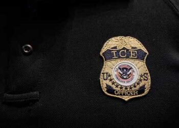 ഒരു ഭാ​ഗത്തുകൂടി കൂട്ടപ്പിരിച്ചുവിടൽ, മറുഭാ​ഗത്ത് ദേശ സുരക്ഷ ഡബിൾ സ്ട്രോങ്ങാക്കി ട്രംപ്!! അധികാരമേറ്റെടുത്ത ശേഷം നിയമിച്ചത് 50,000 ജീവനക്കാരെ, പുതിയ നിയമനങ്ങളിൽ ഭൂരിഭാഗവും ഇമിഗ്രേഷൻ ആൻഡ് കസ്റ്റംസ് എൻഫോഴ്സ്മെന്റിൽ