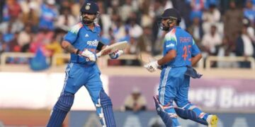 സിക്സറിൽ ചരിത്രം തിരുത്തി ‘ഹിറ്റ്മാൻ’, ലിറ്റിൽ മാസ്റ്ററിനെ മറികടന്ന് ‘കിങ് കോലി’… ടെസ്റ്റിലെ തോൽവിക്ക് ഏകദിനത്തിൽ പകരംവീട്ടി ടീം ഇന്ത്യ!! ദക്ഷിണാഫ്രിക്കയ്ക്കെതിരെ ഇന്ത്യയ്ക്ക് 17 റൺസിന്റെ ത്രസിപ്പിക്കും ജയം