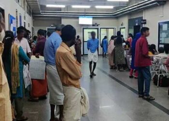 കൂട്ടുകാരന്റെ അമ്മയുടെ പരിചരണത്തിനെത്തിയ യുവാവ് മ​​ദ്യ ലഹരിയിൽ നിലത്ത് ഉറങ്ങിക്കിടന്ന യുവതിയുടെ കാലിൽ കടന്നുപിടിച്ചു, യുവതി അലറിവിളിച്ചതോടെ രക്ഷപ്പെടാനായി ശ്രമം!! യുവതിക്ക് പരാതിയില്ലാത്തതിനാൽ വിട്ടയച്ച് പോലീസ്, സംഭവം കോട്ടയം മെഡിക്കൽ കോളേജിൽ