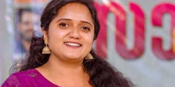 ‘ആത്മഹത്യാ പ്രേരകമായ വ്യക്തിഹത്യ വരെയുണ്ടായി’… സിപിഐ വിട്ട മുൻ ജില്ലാ പഞ്ചായത്തംഗം കോൺഗ്രസിലേക്ക്!! സിപിഐ സ്ഥാനാർഥിയായി മത്സരിച്ച പള്ളിക്കൽ ഡിവിഷനിൽ കോൺഗ്രസ് സ്ഥാനാർഥിയായി ശ്രീനാദേവി കുഞ്ഞമ്മ? പ്രതിപക്ഷ നേതാവുമായി കൂടിക്കാഴ്ച