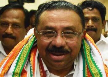 പരാതി നൽകാൻ മൂന്ന് മാസത്തെ കാലതാമസം എന്തിന്? യുവതി പരാതി നൽകിയ രീതി വിചിത്രം, മുഖ്യമന്ത്രിയുടെ ഓഫീസിൽ വിളിച്ചു വരുത്തിയാണോ പരാതി വാങ്ങേണ്ടത്?, സസ്‌പെൻഷൻ കടുത്ത ശിക്ഷ, കുറ്റം തെളിഞ്ഞാൽ പുറത്താക്കും… രാഹുലിന് രാഷ്ട്രീയ പിന്തുണ ഇല്ല, സിപിഎം ജയിലിൽ അടച്ചവരെ പോലും പിന്തുണയ്ക്കുന്നു- എംഎം ഹസ്സൻ