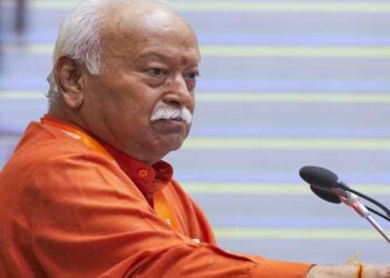 ഭാരതവും ഹിന്ദുവും പര്യായങ്ങൾ, ഇന്ത്യ ഒരു ഹിന്ദു രാഷ്ട്രമാകാൻ ഔദ്യോഗിക പ്രഖ്യാപനത്തിന്റെ ആവശ്യമില്ല, വൈവിധ്യങ്ങൾക്കിടയിലും ഭാരതത്തെ ഒന്നിച്ചു നിർത്തുന്ന രീതിശാസ്ത്രത്തെ ആർ‌എസ്‌എസ് എന്ന് വിളിക്കുന്നു- മോഹൻ ഭാ​ഗവത്