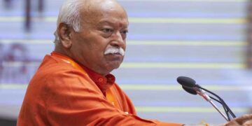 ഭാരതവും ഹിന്ദുവും പര്യായങ്ങൾ, ഇന്ത്യ ഒരു ഹിന്ദു രാഷ്ട്രമാകാൻ ഔദ്യോഗിക പ്രഖ്യാപനത്തിന്റെ ആവശ്യമില്ല, വൈവിധ്യങ്ങൾക്കിടയിലും ഭാരതത്തെ ഒന്നിച്ചു നിർത്തുന്ന രീതിശാസ്ത്രത്തെ ആർ‌എസ്‌എസ് എന്ന് വിളിക്കുന്നു- മോഹൻ ഭാ​ഗവത്