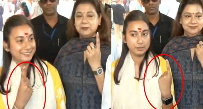 ‘ഇതൊരു അടിപൊളി കളിയാണ്’- കോൺഗ്രസ്…ആവേശത്തിൽ മാധ്യമങ്ങൾക്കു മുന്നിൽ മഷി പുരട്ടിയ കൈകൾ ഉയർത്തിക്കാണിച്ച് കുടുങ്ങി എൻഡിഎ നേതാവ്!! രണ്ടു കൈ വിരലുകളിലും വോട്ടിങ് മഷി, കള്ളവോട്ടെന്ന് ആരോപണം, തെരഞ്ഞെടുപ്പ് കമ്മീഷനെ ടാഗ് ചെയ്ത് വിശദീകരണം തേടി സോഷ്യൽ മീഡിയ- Video