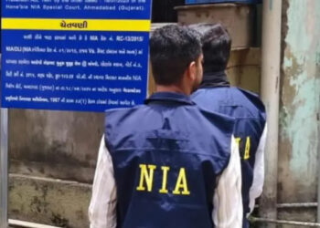 ചെങ്കോട്ട സ്ഫോടനത്തില് പങ്ക്, എംബിബിഎസ് വിദ്യാര്ത്ഥിയെ ബംഗാളിലെത്തി അറസ്റ്റ് ചെയ്ത് എന്ഐഎ, ഡിജിറ്റല് ഉപകരണങ്ങള് പിടിച്ചെടുത്തു, ഉമര് നബിയുടെ രണ്ട് സുഹൃത്തുക്കളും കസ്റ്റഡിയില്