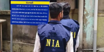 ചെങ്കോട്ട സ്ഫോടനത്തില് പങ്ക്, എംബിബിഎസ് വിദ്യാര്ത്ഥിയെ ബംഗാളിലെത്തി അറസ്റ്റ് ചെയ്ത് എന്ഐഎ, ഡിജിറ്റല് ഉപകരണങ്ങള് പിടിച്ചെടുത്തു, ഉമര് നബിയുടെ രണ്ട് സുഹൃത്തുക്കളും കസ്റ്റഡിയില്