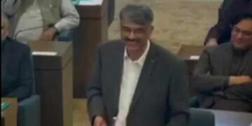 ‘‘നിങ്ങൾ ബലൂചിസ്ഥാനെ രക്തത്തിൽ മുക്കുന്നത് തുടർന്നാൽ ഞങ്ങൾ ഇന്ത്യയെ ചെങ്കോട്ട മുതൽ കശ്മീർവരെ ആക്രമിക്കുമെന്നു പറഞ്ഞിരുന്നു, ഞങ്ങൾ അത് ചെയ്തു”… അസംബ്ലിയിൽ അവകാശവാദമുന്നയിച്ച് പാക്ക് രാഷ്ട്രീയ നേതാവ്