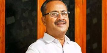 രാഷ്ട്രീയ വിമർശനങ്ങൾ ആവാം, വ്യക്തിപരമായ അധിക്ഷേപങ്ങൾ വേണ്ട, ഭരണകൂടത്തിന്റെ വീഴ്ചകൾ ചൂണ്ടിക്കാണിക്കേണ്ടത് പ്രതിപക്ഷത്തിന്റെ കടമ!!  പിഎംഎ സലാമിനെ തള്ളി നേതൃത്വം, അധിക്ഷേപം പിൻവലിച്ച് സലാം കേരളീയ സമൂഹത്തോട് മാപ്പുപറയണം- സിപിഎം ജില്ലാ സെക്രട്ടറിയേറ്റ്