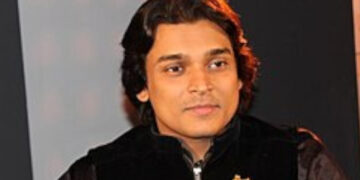 അതിജീവിതയെ തിരിച്ചറിയുന്ന തരത്തില്‍ വിവരങ്ങള്‍ വെളിപ്പെടുത്തി, സമൂഹിക മാധ്യമങ്ങളിലൂടെ അപമാനിച്ചു, രാഹുല്‍ ഈശ്വര്‍ പൊലീസ് കസ്റ്റഡിയില്‍, ചോദ്യം ചെയ്യല്‍ തുടരുന്നു