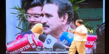 ‘ഞങ്ങൾ ജയിക്കാൻ ഉദ്ദേശിച്ച മണ്ഡലങ്ങളിൽ ജമ്മുകശ്മീരിൽനിന്ന് ആൾക്കാരെ കൊണ്ടുവന്ന് ഒരുവർഷം താമസിപ്പിച്ച് വോട്ട് ചെയ്യിപ്പിക്കും, ഒരു സംശയവുമില്ല, അത് നാളെയും ചെയ്യിക്കും’- വെല്ലുവിളിക്കുന്ന ബി. ഗോപാലകൃഷ്ണന്റെ വീഡിയോ പ്രദർശിപ്പിച്ച് രാഹുൽ ഗാന്ധി