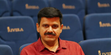 അതിജീവിതയുടെ പേര് ആദ്യം പുറത്തു പറഞ്ഞത് ഡിവൈഎഫ്ഐ നേതാവ്, തനിക്കെതിരായ നീക്കം രാഷ്ട്രീയ പ്രേരിതം, കേസെടുത്താല്‍ നേരിടുമെന്ന് സന്ദീപ് വാര്യർ