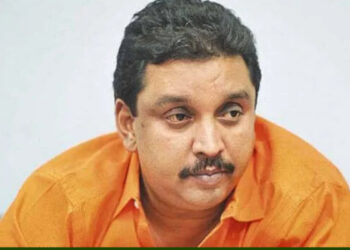 വേണുവിന്റെ കുടുംബത്തെ സര്ക്കാര് ദ്രോഹിക്കുന്നു, അവര് ഉള്ളിടത്ത് പോയി മൊഴിയെടുക്കണം, തമ്പുരാക്കന്മാരെ മുഖം കാണിച്ച് മൊഴി കൊടുക്കണമെങ്കില് താന് തയ്യാറാണ് ഷിബു ബേബിജോൺ