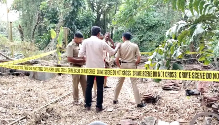 മദ്യലഹരിയിൽ ഭാര്യയെ മർദ്ദിച്ചു കുഴിയിൽ തള്ളിയിട്ടു, പിന്നാലെ കല്ലെടുത്ത് ദേഹത്തിട്ടു, മക്കളെ അമ്മ നാട്ടില് പോയെന്ന് പറഞ്ഞ് വിശ്വസിപ്പിച്ചു, തലശേരിയില് കെട്ടിടത്തിനുള്ളില് കണ്ടെത്തിയ അസ്ഥികൂടം തമിഴ്നാട് സ്വദേശിനിയുടേത്