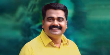 ബോംബെറിഞ്ഞ് പൊലീസുകാരെ വധിക്കാന് ശ്രമിച്ചു, സിപിഎം സ്ഥാനാര്ത്ഥി കുറ്റക്കാരന്, ശിക്ഷാ വിധി ഇന്ന്