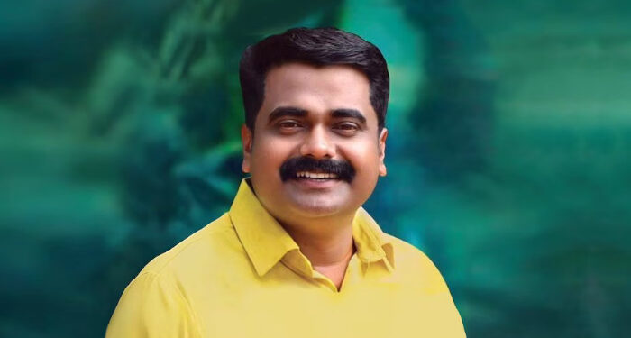 ബോംബെറിഞ്ഞ് പൊലീസുകാരെ വധിക്കാന് ശ്രമിച്ചു, സിപിഎം സ്ഥാനാര്ത്ഥി കുറ്റക്കാരന്, ശിക്ഷാ വിധി ഇന്ന്